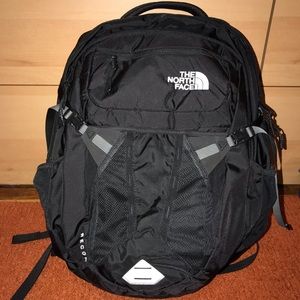 NEW** NORTH FACE BACKPACK